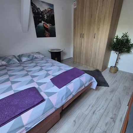 Aura Marine Ns * Novi Sad